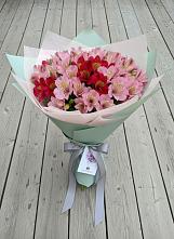 Букет цветов из:  Альстромерии #REPLACE_PRED# Ульяновке