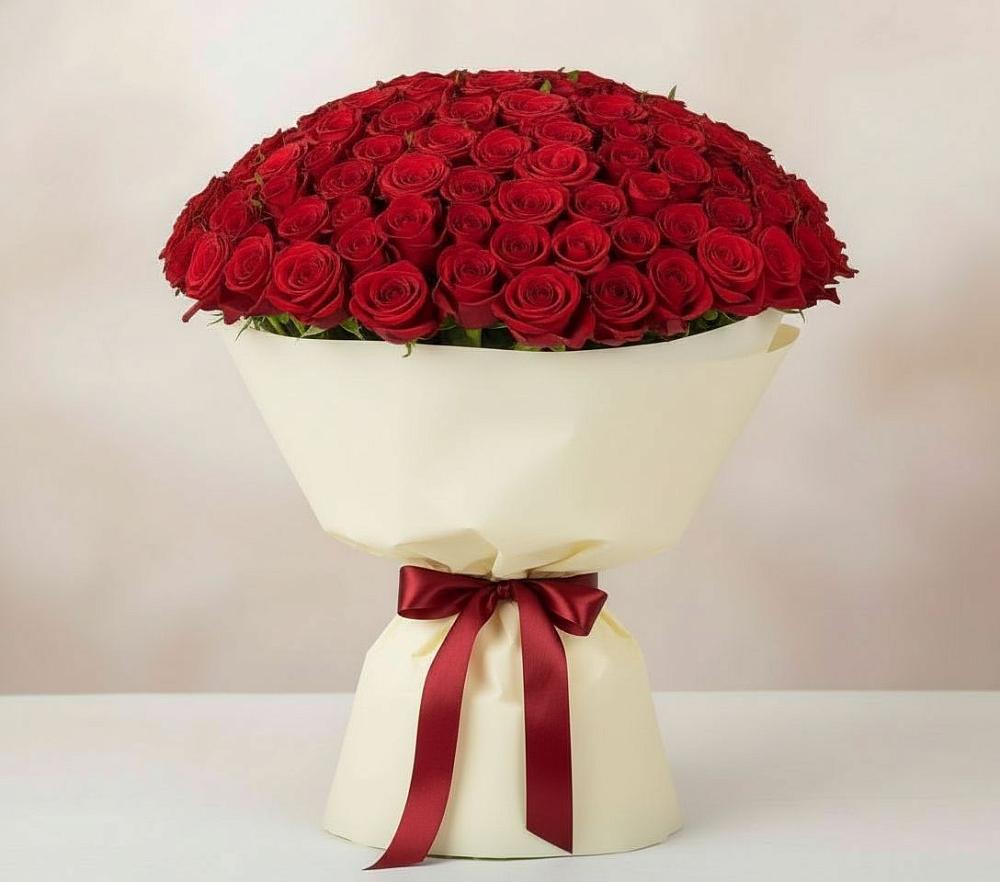 Букет 101 Красная роза Милано в Ульяновке