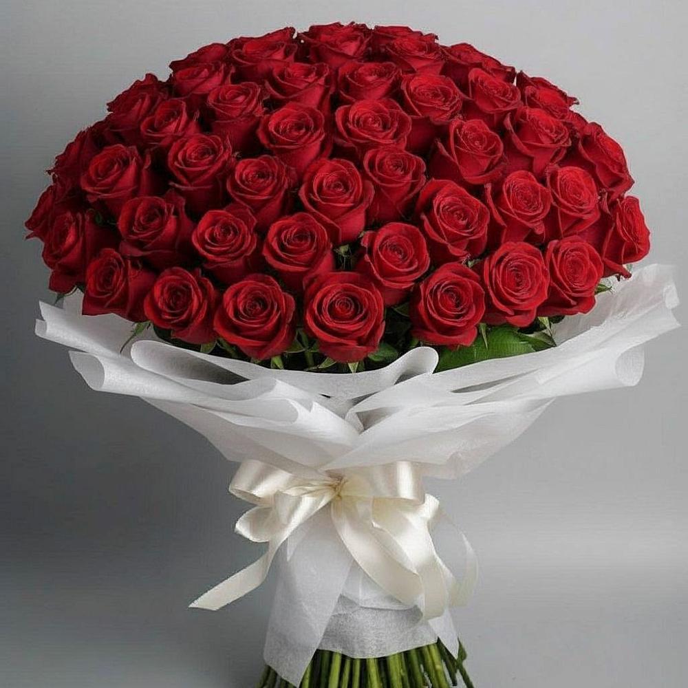 Букет 101 Красная роза Блэк Мэджик в Ульяновке