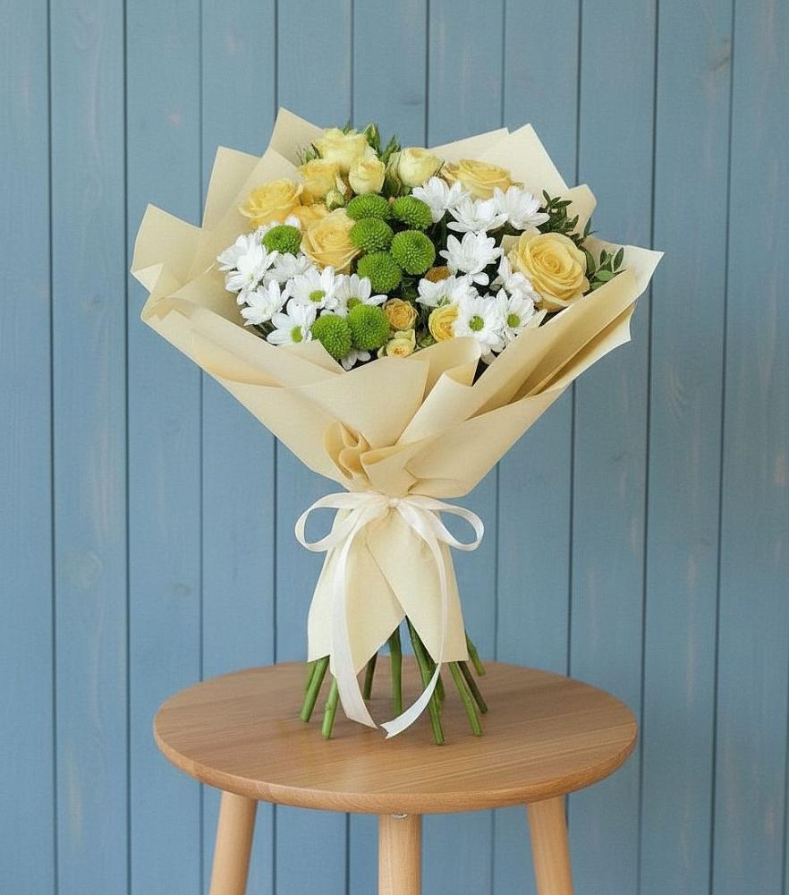 Букет цветов из: Хризантемы и Розы в Ульяновке