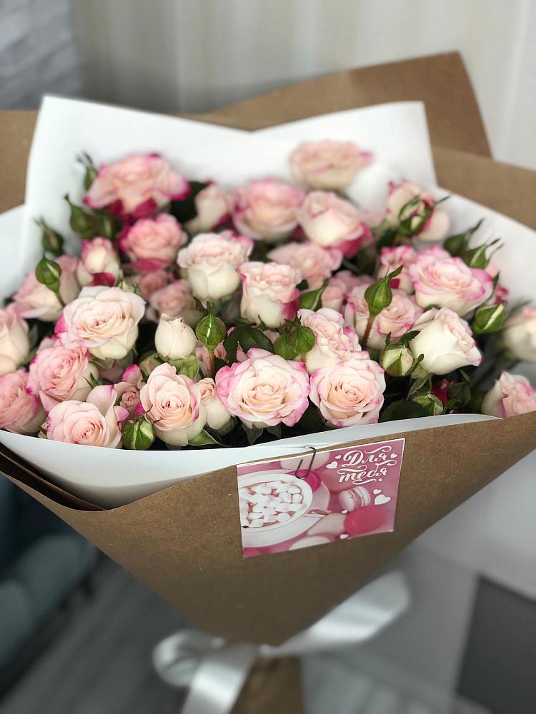 Букет цветов из: Розы в Ульяновке