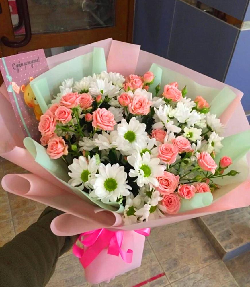 Букет цветов из: Розы и Хризантемы в Ульяновке