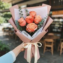 Букет цветов из:  Розы в Ульяновке