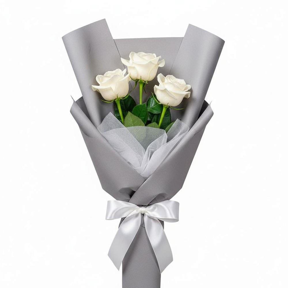 Букет 3 белые розы в Ульяновке