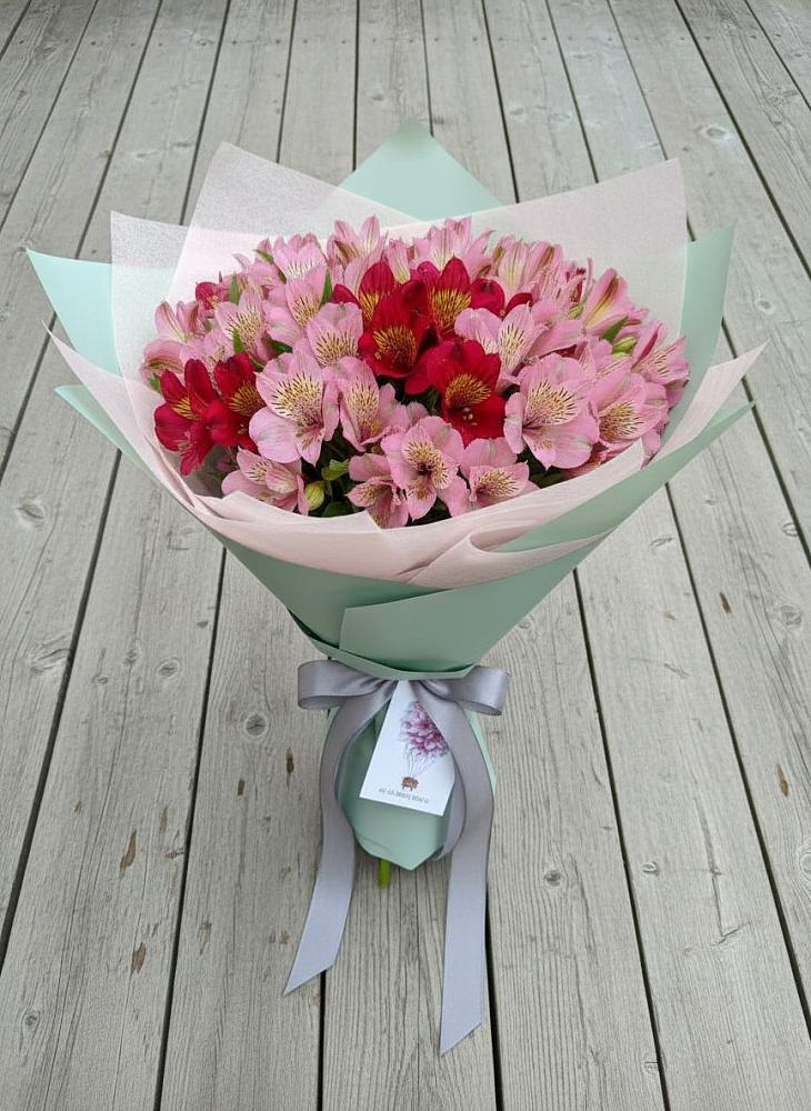 Букет цветов из: Альстромерии в Ульяновке
