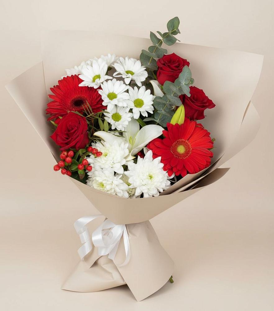 Букет цветов из: Розы, Хризантемы, Герберы и Лилии в Ульяновке
