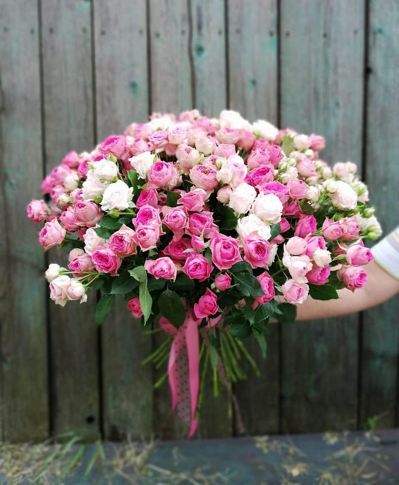 Букет Розовые кустовые розы Натали и Лав Лидия в Ульяновке