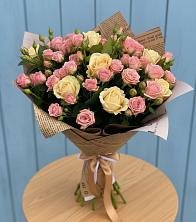 Букет цветов из:  Розы в Ульяновке