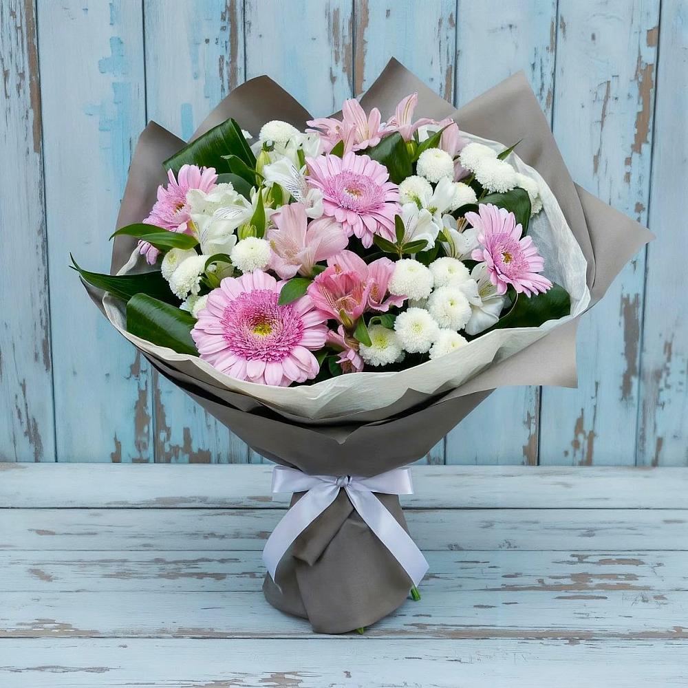 Букет цветов из: Герберы, Альстромерии и Хризантемы в Ульяновке