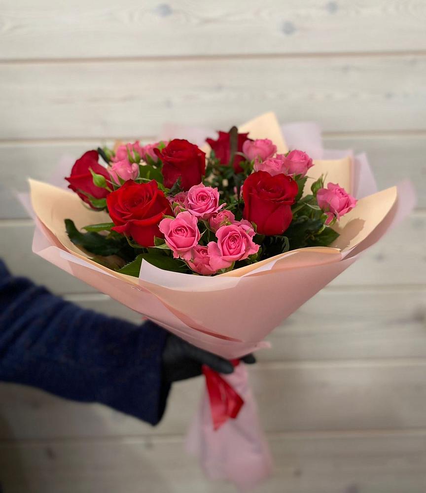 Букет цветов из: Розы в Ульяновке